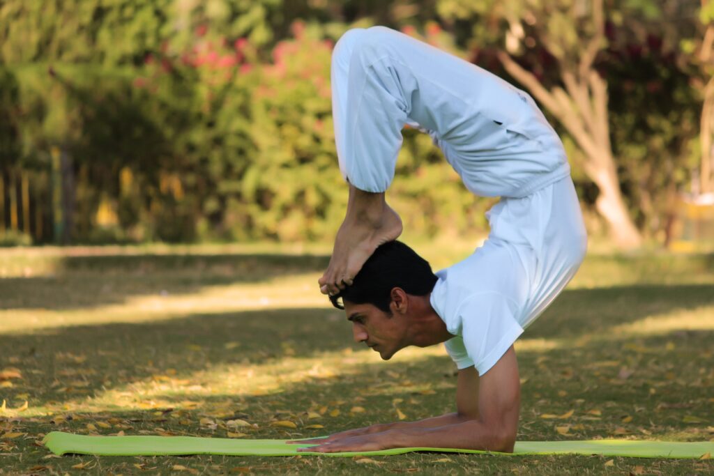 Why Yoga Works for Male Fat Loss